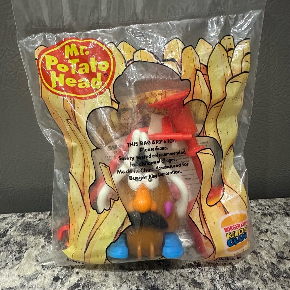 1999 Burger King Mr. Potato Head Toy with Accessories Promotional Item Kids Club